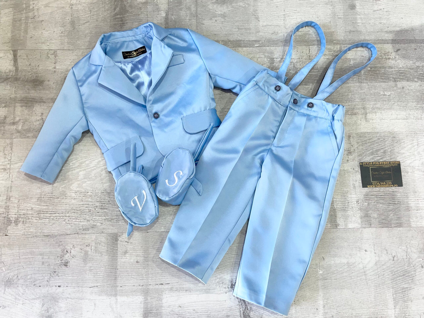 Costum Adem bleu