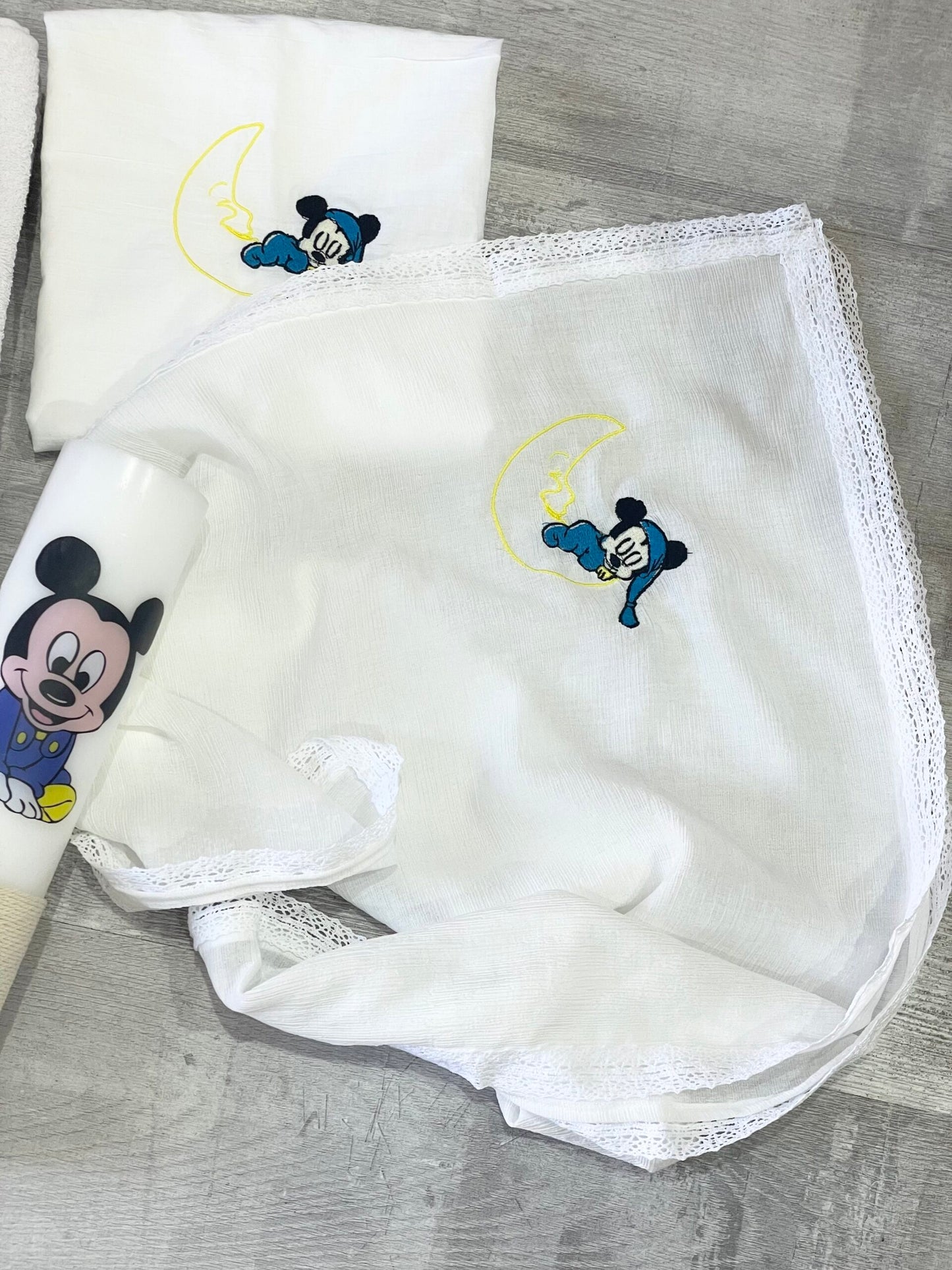 Trusou Baby Mickey + lumanare